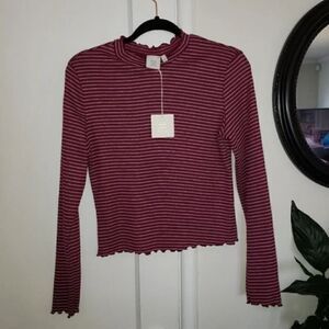 Good Luck Gem Lettuce Trim Long Sleeve Top